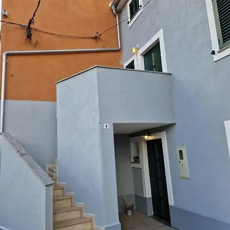 Lavanda 2 * Cres